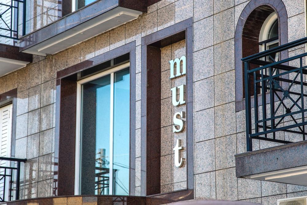 Hotel Aura لاغاناس المظهر الخارجي الصورة